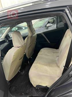 تۆیۆتا ڕاڤ 4